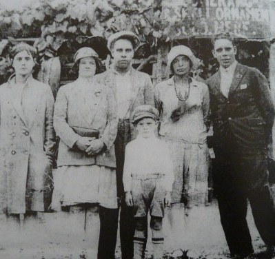 Mary Fletcher, Mabel brooks, Alfred Stubbings, Mary Hannah and Jackie Brooks